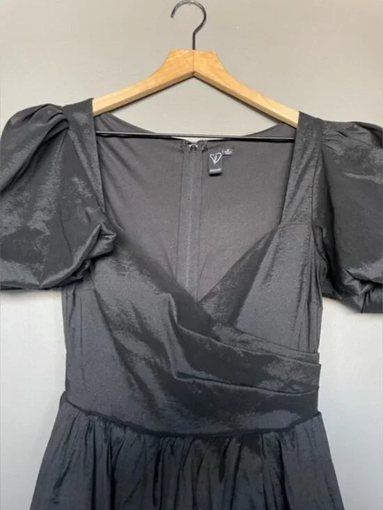 Windsor Pippa Taffeta Sweetheart Ball Gown - Picture 6 of 8